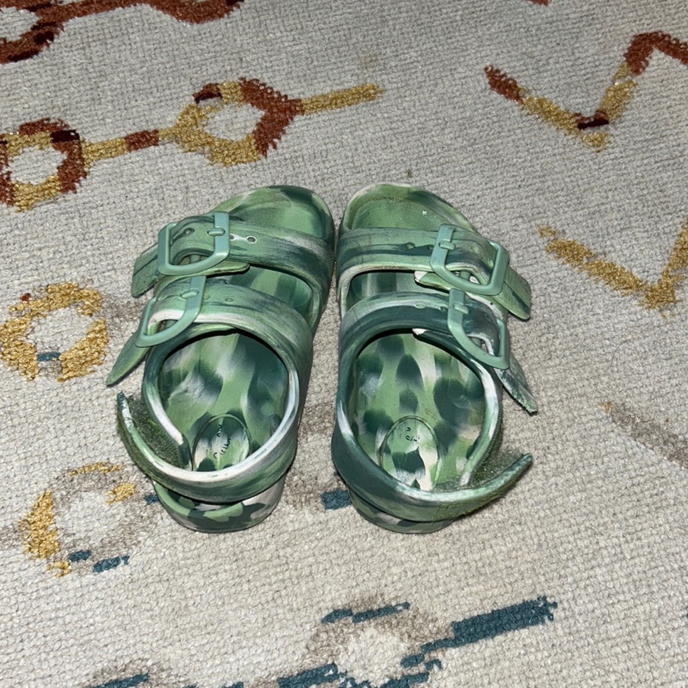 Cat & Jack toddler sandals